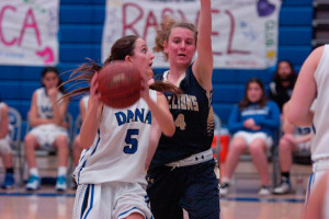 Girls Basketball Shoots Their Way To CIF