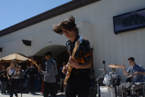 Battle of the Bands Rocks SJHHS