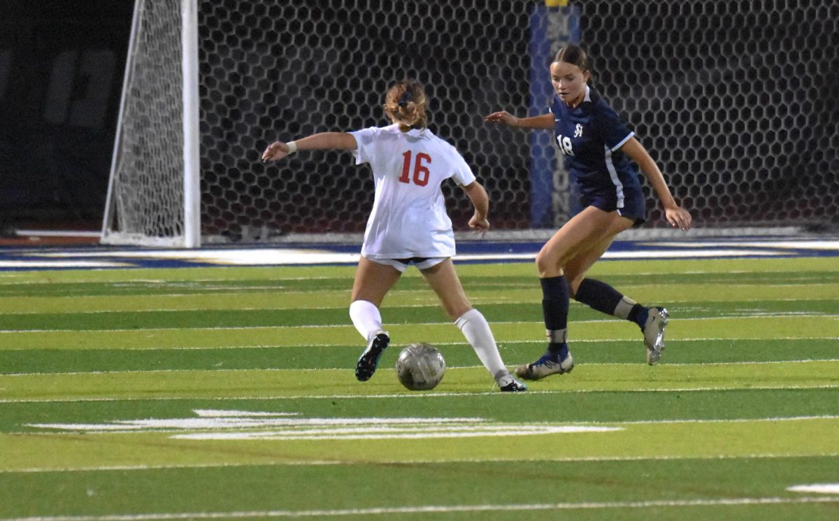 Ava De Fillippo (10) is on the defensive end of a one on one with the opposing teams forward. The Stallions ended up drawing with Tesoro High School 1-1. 