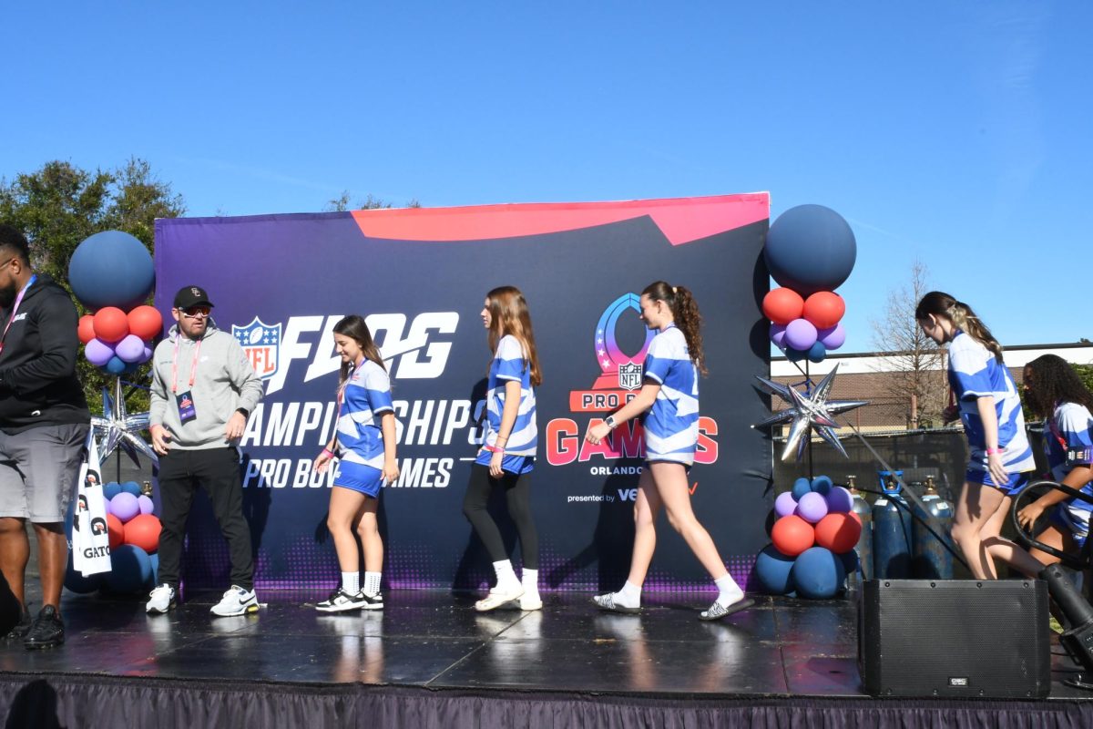 At check in, South Oc Wave received their Los Angeles Rams uniforms and were called on stage to be announced. Over 2,600 competitors were in attendance to battle for victories. 