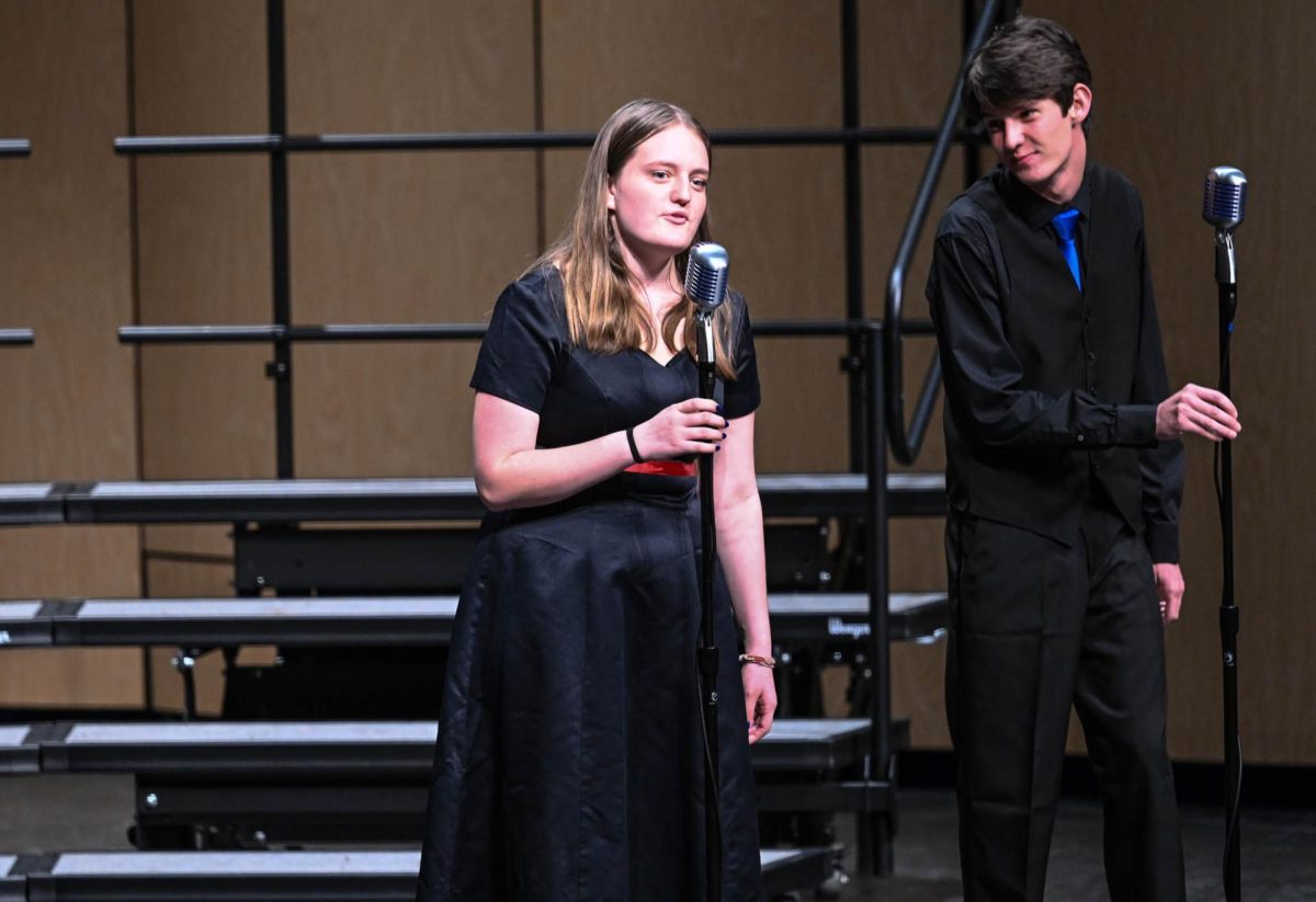 Siblings Josiah and Michaela Chapman delivered a heartwarming performance of the holiday favorite “It’s Beginning to Look a Lot Like Christmas” at last Thursday’s winter concert. The two were one of the many ways that the choir program combined contrasting voices in a beautiful harmony. 
