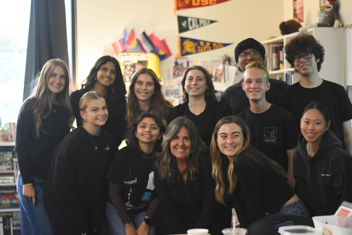 Zero period AP Literature with Mrs. Bak-Boychuck show off their school spirit on the Flying Dutchman v Black Pearl Day. Upperclassmen were instructed to wear black while underclassmen wear white, illustrating school spirit and growing excitement for homecoming.