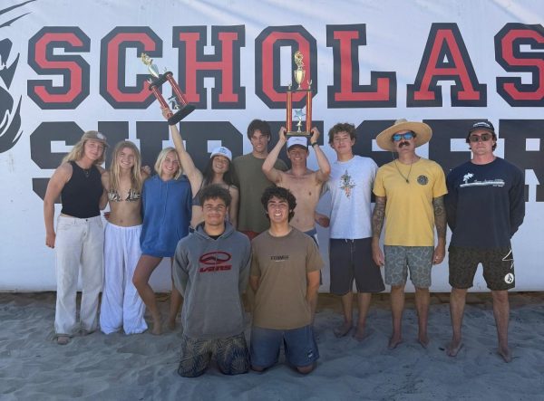 Varsity Surf Rides Waves to Victory